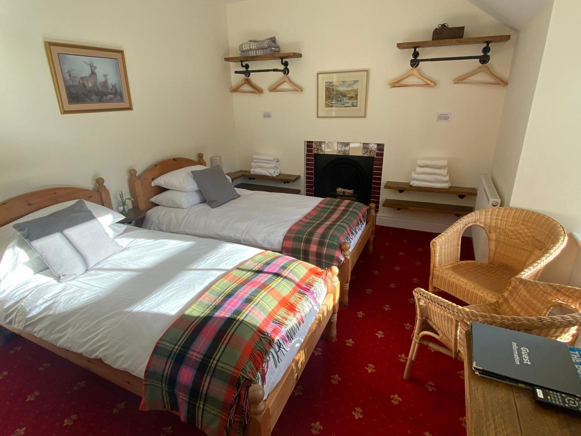 The Gordon Arms Restaurant With Rooms Yarrow Exteriör bild